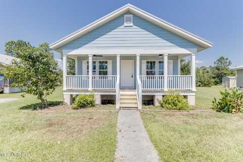 713 Union Street, Bay Saint Louis, MS 39520