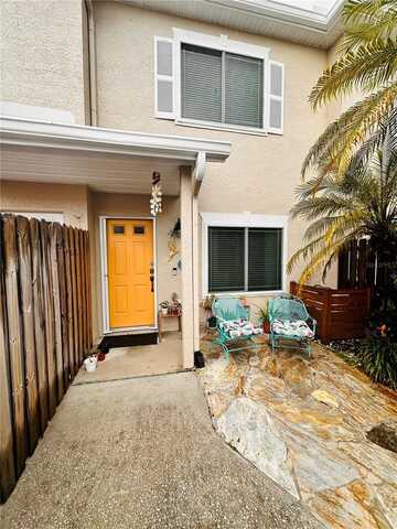 18510 PEBBLE LAKE COURT, TAMPA, FL 33647
