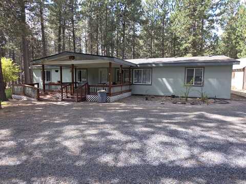 53295 Holiday Drive, La Pine, OR 97739