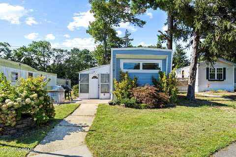 23 Circle, Manchester, NJ 08759