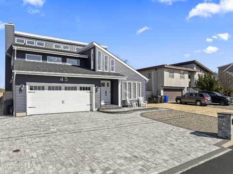 45 Royal Drive, Brick, NJ 08723