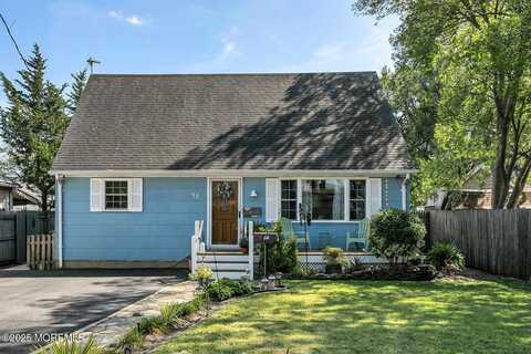 52 Roland Street, Keansburg, NJ 07734