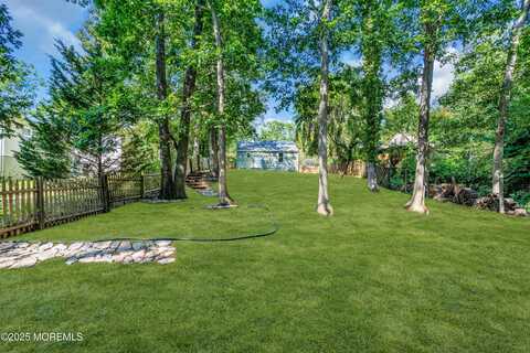 545 Cornell Avenue, Toms River, NJ 08753