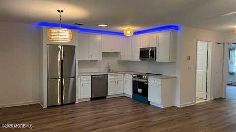 874b Balmoral Court, Lakewood, NJ 08701