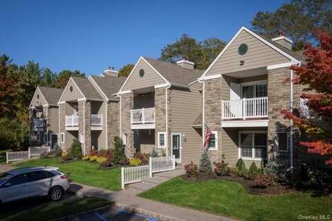 1000 Saddle Rock Road, Holbrook, NY 11741