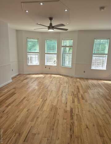 829 E 226th Street, Bronx, NY 10466