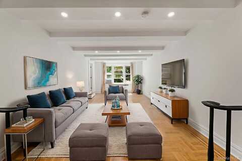 152 E 94th Street, New York (Manhattan), NY 10128