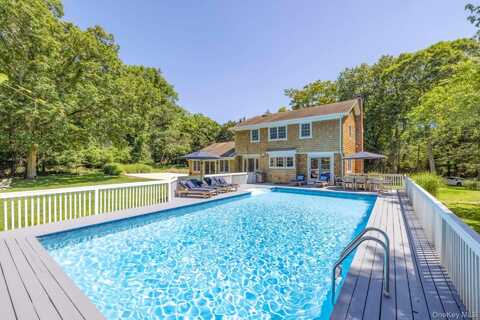 55 Edge Of Woods Road, Southampton, NY 11968