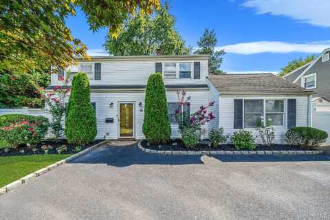 56 Cliff Lane, Levittown, NY 11756