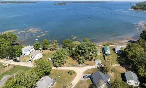 15 Loon Road, Harpswell, ME 04079