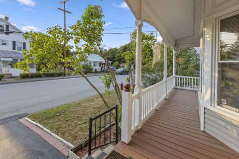 51 Maple Street, Madison, ME 04950
