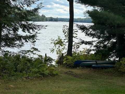 48 Crystal Lake Shores, Harrison, ME 04040
