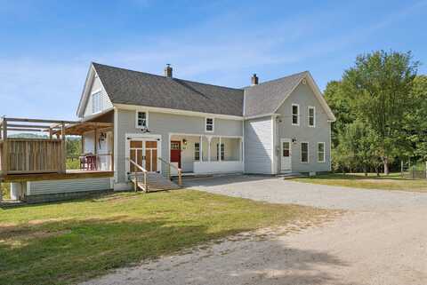 43 Morse Road, Greenwood, ME 04255