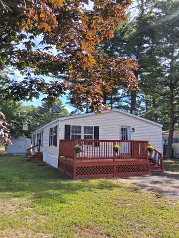 30 Franklin Parkway, Brunswick, ME 04011