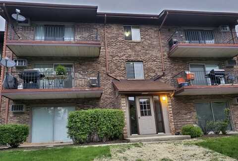 2449 SPRING Street, Woodridge, IL 60517