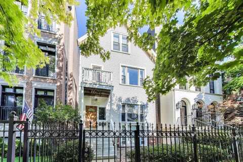 2643 N MILDRED Avenue, Chicago, IL 60614