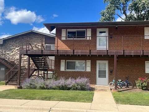 1910 W Hatherleigh Court, Mount Prospect, IL 60056