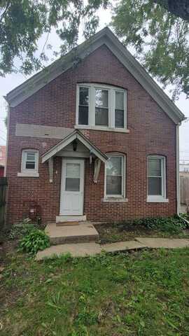 3709 W Potomac Avenue, Chicago, IL 60651