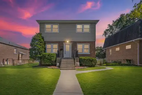 4423 Kolze Avenue, Schiller Park, IL 60176