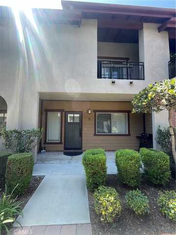 707 S Azusa Avenue, Azusa, CA 91702