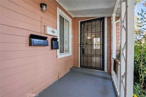 7511 Hampton Avenue, West Hollywood, CA 90046