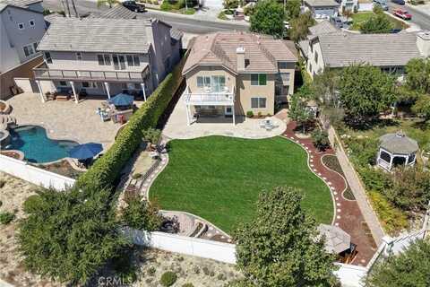 8844 E Crestview Lane, Anaheim Hills, CA 92808