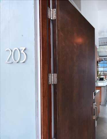 1152 N La Cienega Boulevard, West Hollywood, CA 90069