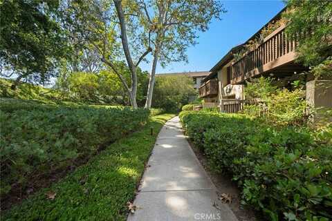 25835 Marguerite Parkway, Mission Viejo, CA 92692
