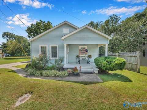 304 West Alabama Avenue, Albertville, AL 35950
