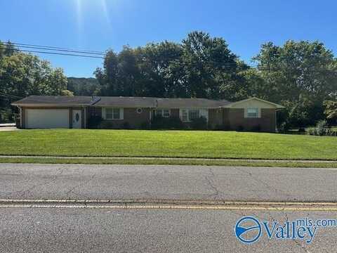 202 Chase Road, Huntsville, AL 35811