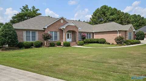 1684 Autumn Chase, Athens, AL 35613