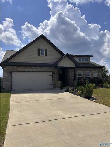 266 Yarbrough Road, Harvest, AL 35749