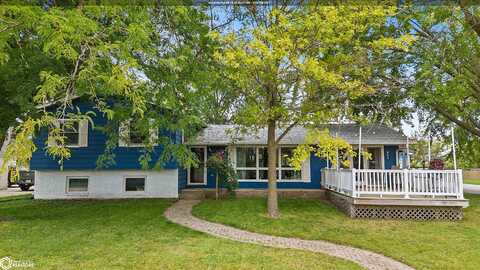 902 N Shore Drive, Clear Lake, IA 50428
