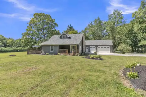808 Johnson Street, Ligonier, IN 46767