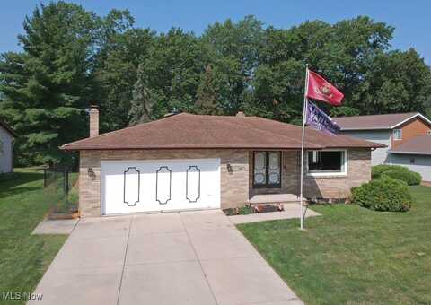 5790 N Crossview Road, Seven Hills, OH 44131
