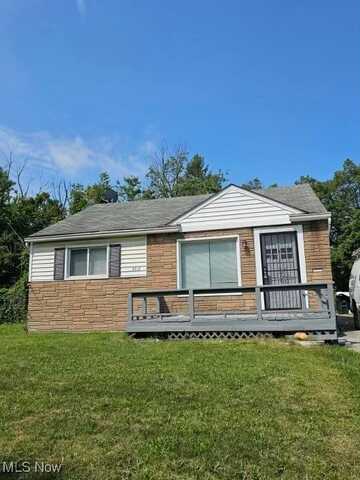 4412 E 143rd Street, Cleveland, OH 44128