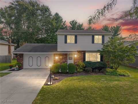 14243 Revere Circle, Middleburg Heights, OH 44130