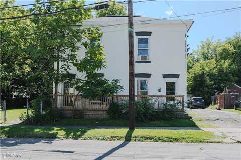 7401 Brinsmade Avenue, Cleveland, OH 44102