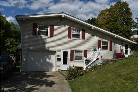 1220 Ivy Street, Coshocton, OH 43812