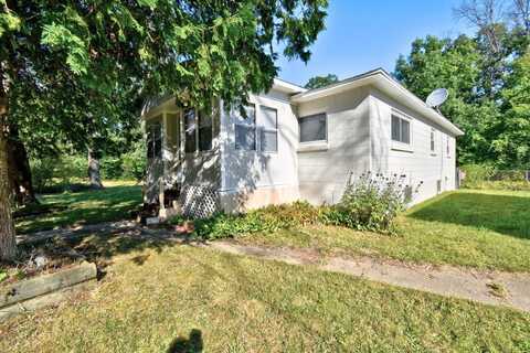 290 East Sandusky, Idlewild, MI 49642