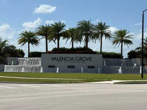 12780 SW Clear Water Way, Port Saint Lucie, FL 34987