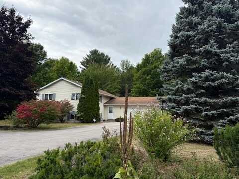7412 Forest Lodge, Traverse City, MI 49685