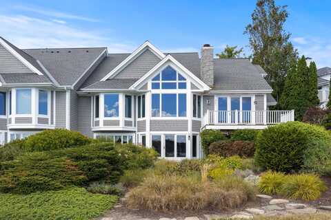 163 Little Harbor Road, New Castle, NH 03854