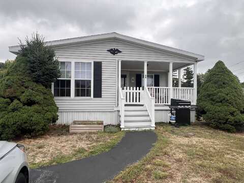 290 Calef Highway, Epping, NH 03042