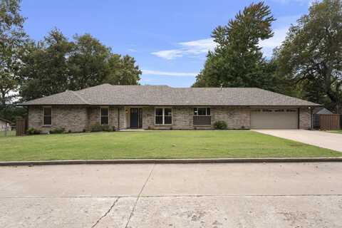 1020 N Sycamore Drive, Grove, OK 74344
