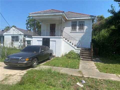 4217 N ROMAN Street, New Orleans, LA 70117