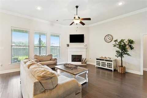 325 CEDAR CREEK Drive, Madisonville, LA 70447