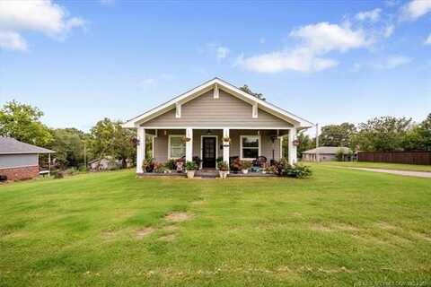 420 W 8th Avenue, Bristow, OK 74010