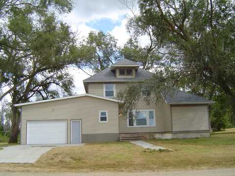 112 Central Ave., Hawarden, IA 51023