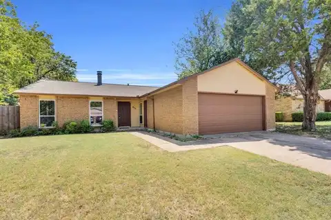 411 Mckinley Street, Cedar Hill, TX 75104